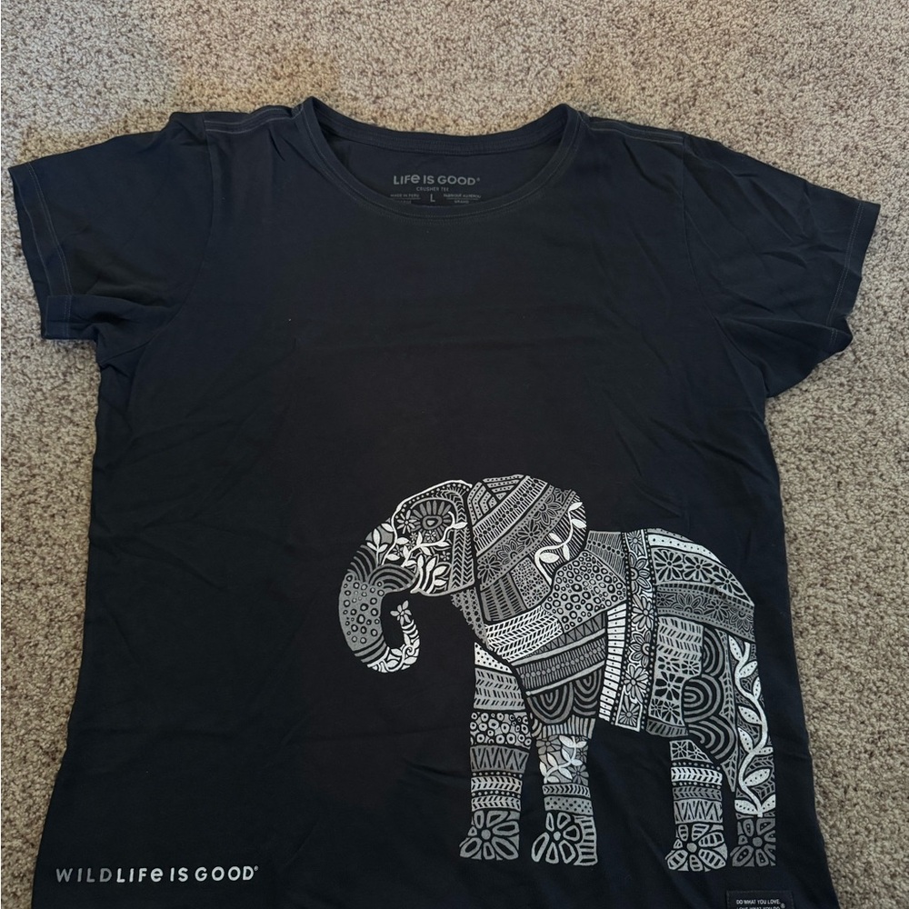 Life Is Good Women's Black Crusher Tee